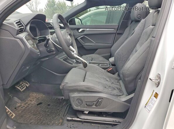 WA1EECF37S1112277 2025 AUDI Q3 Белый Вид салона спереди
