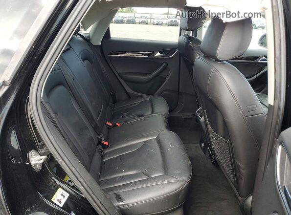 WA1EFCFSXGR011702 2016 AUDI Q3 Black Widok tylnych siedzeń
