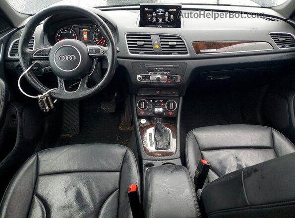 WA1EFCFSXGR021095 2016 AUDI Q3 Black Vista del salpicadero