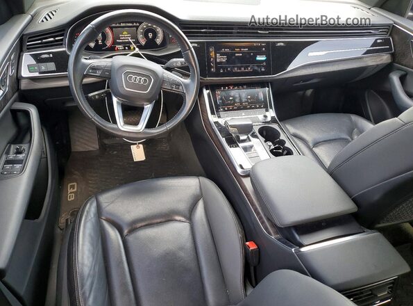 WA1EVAF10KD030666 2019 AUDI Q8 Gray Widok deski rozdzielczej