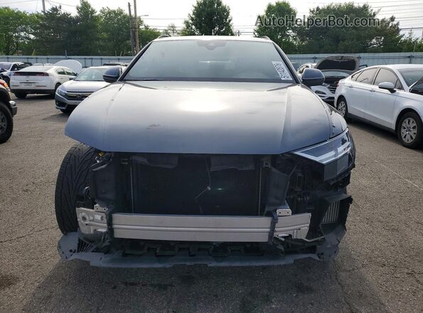WA1EVAF10KD030666 2019 AUDI Q8 Gray Widok z przodu