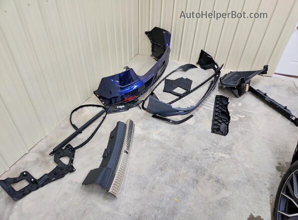 WA1EVAF11MD019758 2021 AUDI Q8 Blue Widok naklejki z numerem VIN