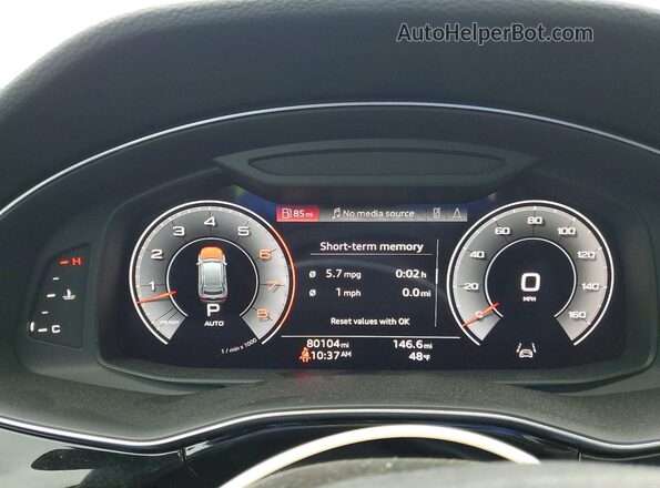WA1EVAF12MD032194 2021 AUDI Q8 Blue Widok zestawu wskaźników