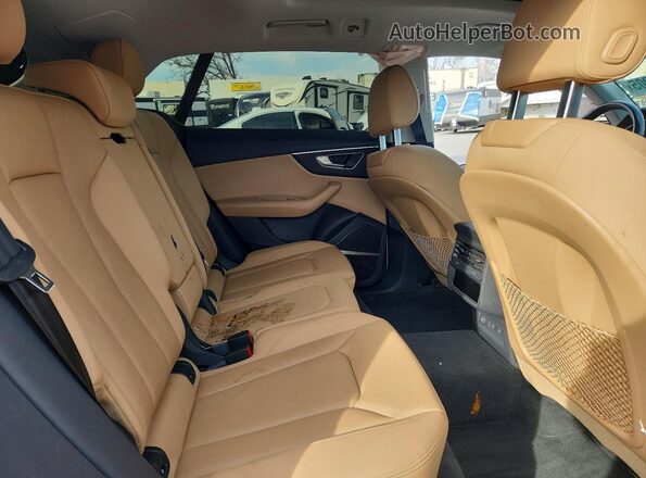 WA1EVAF18MD012905 2021 AUDI Q8 Белый Вид задних сидений