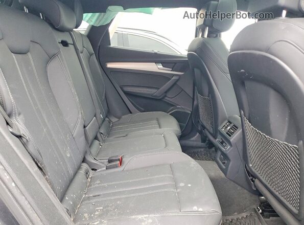 WA1FAAFY7R2017559 2024 AUDI Q5 Gray Widok wnętrza z tyłu