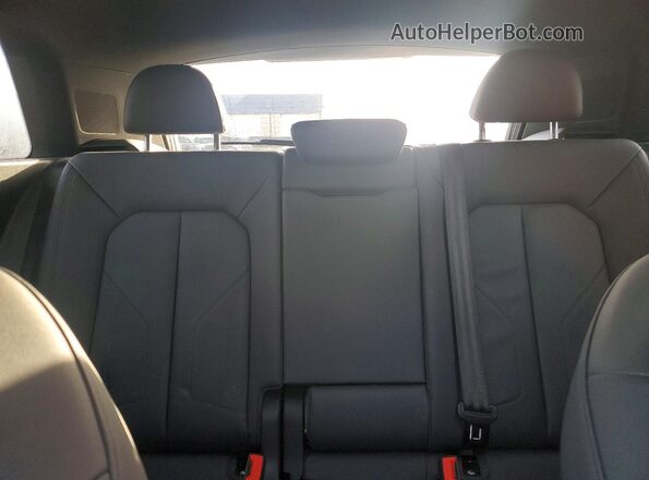 WA1FECF36L1028554 2020 AUDI Q3 Black Հետևի նստատեղերի տեսք