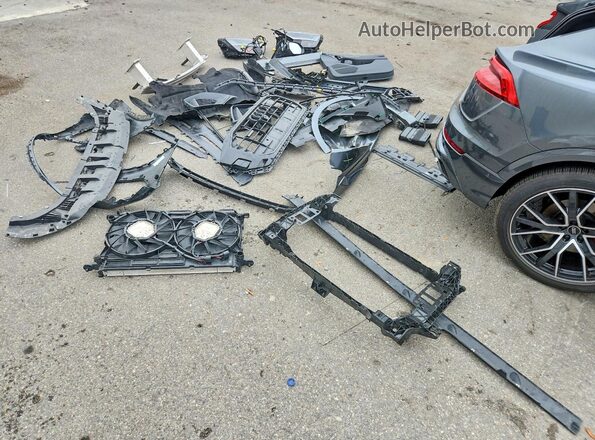 WA1FVAF17MD019669 2021 AUDI Q8 Gray Вид наклейки з VIN-кодом
