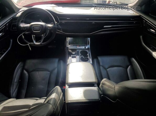 WA1FVBF19KD010149 2019 AUDI Q8 Черный Вид панели приборов