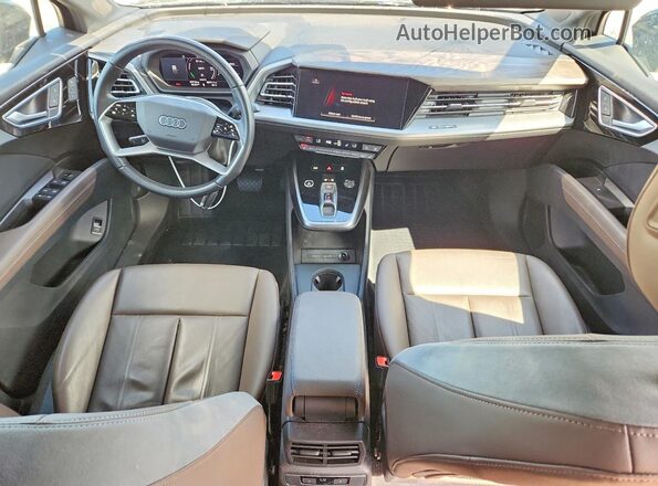 WA1G2BFZ2NP033956 2022 AUDI Q4 Black წინა პანელის ხედი