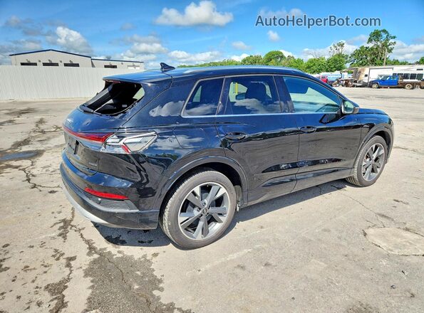WA1G2BFZ2NP033956 2022 AUDI Q4 Black უკანა მარჯვენა