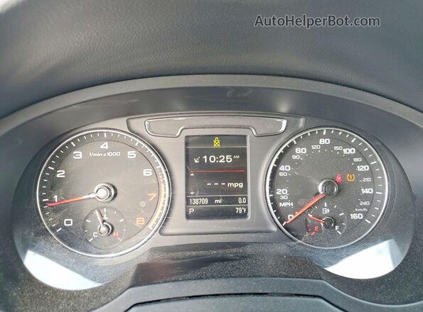 WA1GCCFSXHR002873 2017 AUDI Q3 Silver Вид щитка приладів