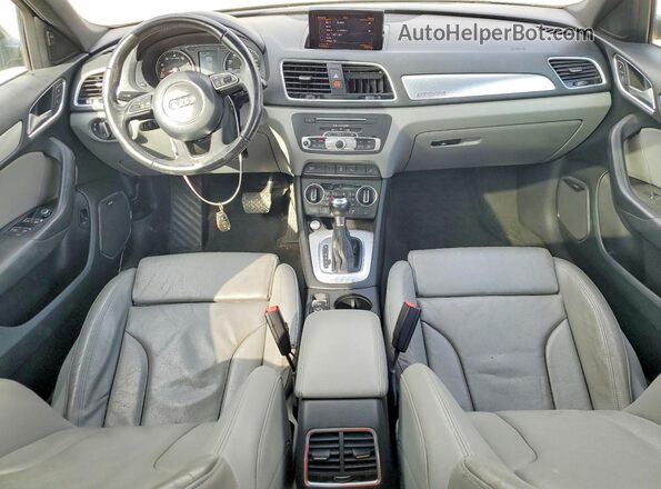 WA1GCCFSXHR002873 2017 AUDI Q3 Silver Вид панелі приладів