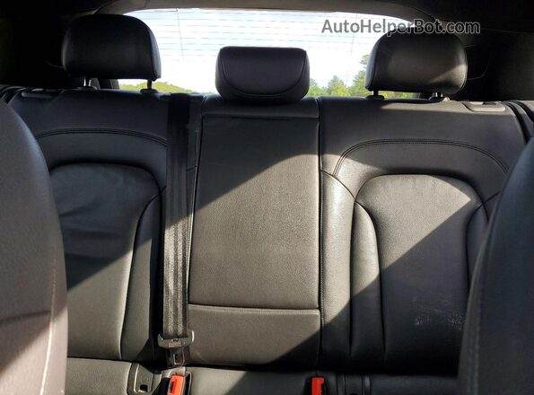 WA1GFCFS4GR010165 2016 AUDI Q3 Black Вид задніх сидінь