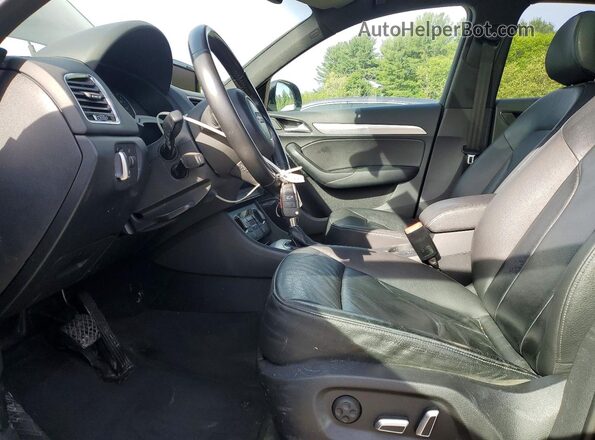 WA1GFCFS4GR010165 2016 AUDI Q3 Black Вид салону спереду