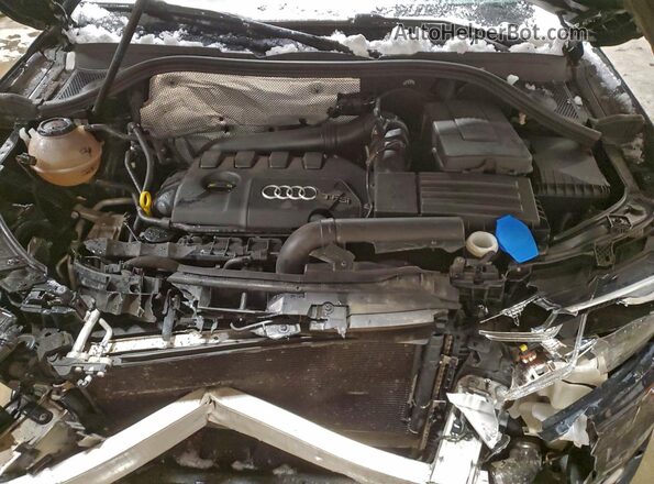 WA1HCCFS0JR010863 2018 AUDI Q3 Black Engine compartment view