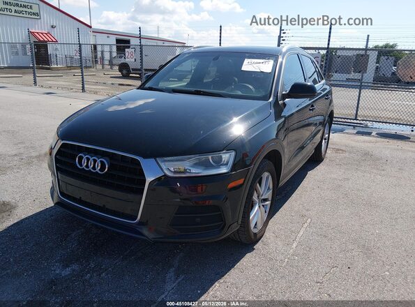 WA1HCCFS1HR005553 2017 AUDI Q3 Black Front left