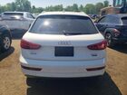 2017 Audi Q3 Premium Plus Белый vin: WA1JCCFS1HR006347