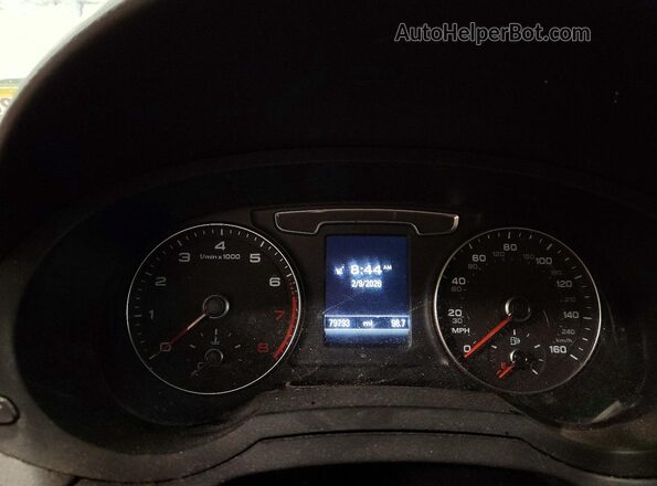 WA1JCCFS3JR008168 2018 AUDI Q3 Gray Սարքավորումների վահանակի տեսք