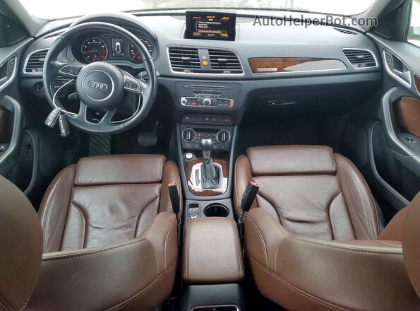 WA1JCCFS7JR003524 2018 AUDI Q3 White Vista del salpicadero