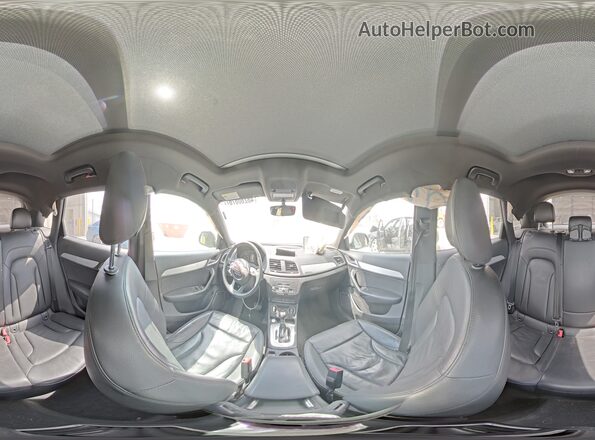 WA1JCCFS7JR031081 2018 AUDI Q3 Black 360 interior view
