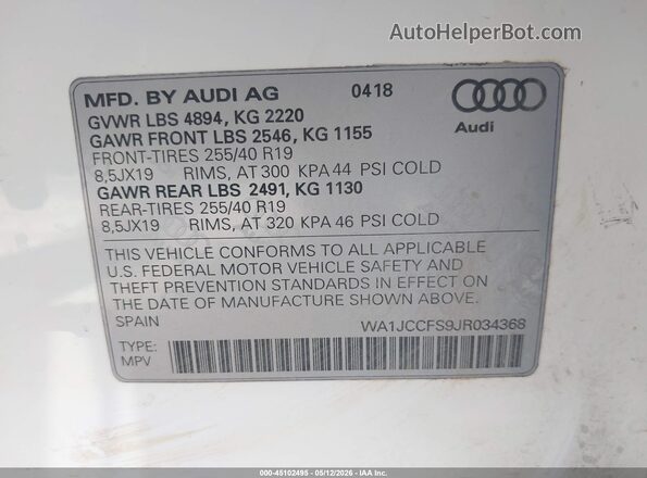 WA1JCCFS9JR034368 2018 AUDI Q3 White Engine compartment view