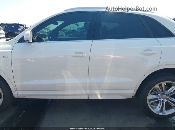 WA1JCCFS9JR034368 2018 AUDI Q3 White 