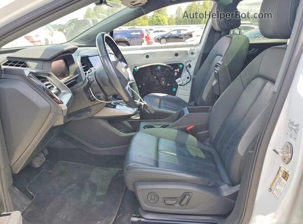 WA1K2BFZ1PP060286 2023 AUDI Q4 White Вид салону спереду