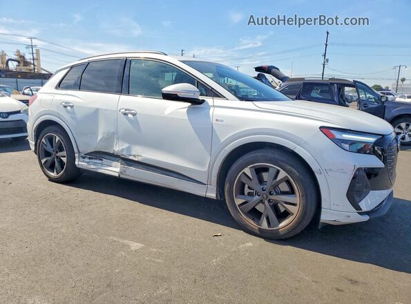 WA1KUBFZ2RP058124 2024 AUDI Q4 White Передня права чверть
