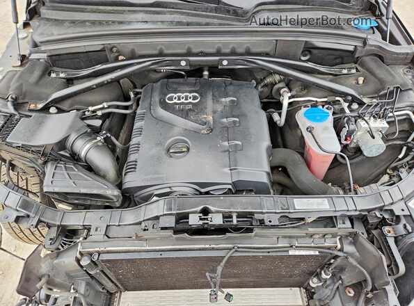 WA1L2AFP4HA036890 2017 AUDI Q5 Black Vista del compartimento del motor