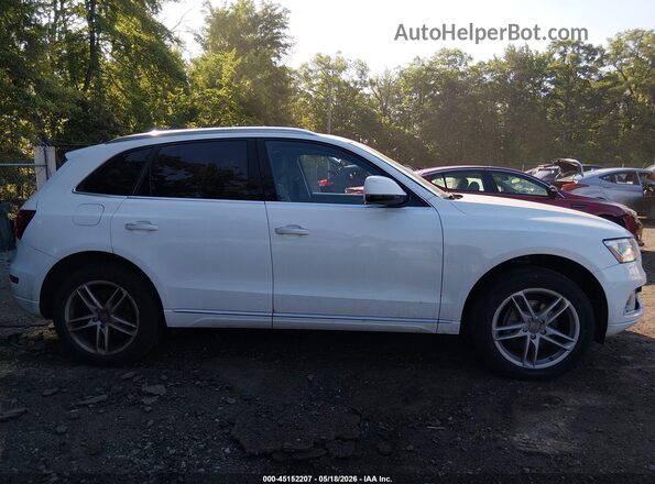 WA1L2AFP4HA100250 2017 AUDI Q5 White Սալոնի հետևի տեսք