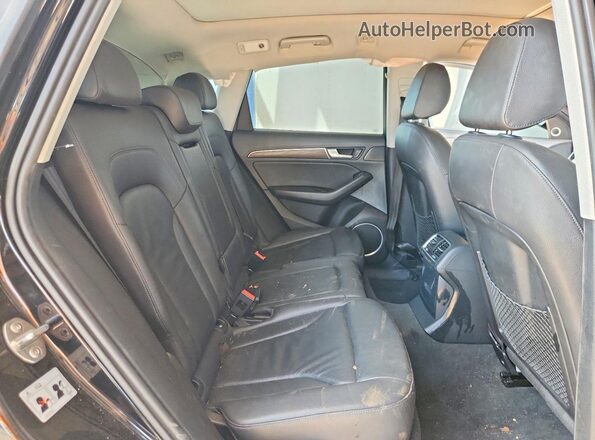 WA1L2AFP6GA017871 2016 AUDI Q5 Black Widok wnętrza z tyłu