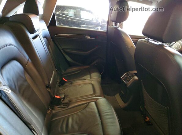 WA1L2AFP8HA041090 2017 AUDI Q5 Black Vista interior trasera