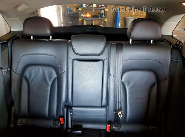 WA1L2AFP8HA041090 2017 AUDI Q5 Black Vista de los asientos traseros