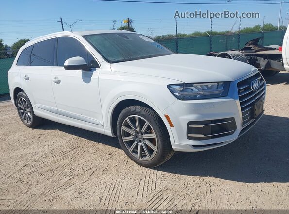 WA1LAAF71JD025627 2018 AUDI Q7 White Передня права чверть
