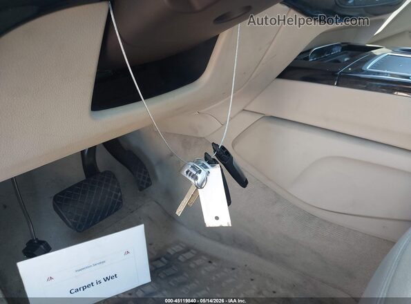 WA1LAAF71JD025627 2018 AUDI Q7 White Вид панелі приладів