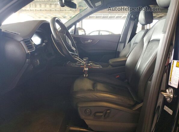 WA1LAAF74JD012404 2018 AUDI Q7 Синий Вид салона спереди