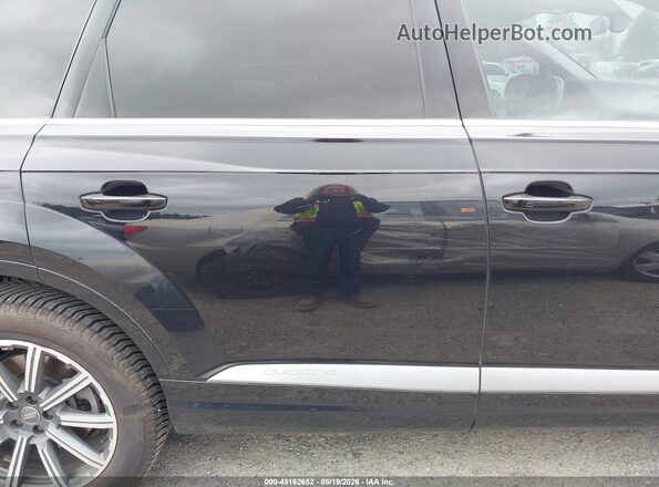 WA1LAAF75HD001681 2017 AUDI Q7 Black 