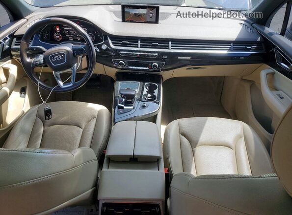 WA1LAAF78HD032696 2017 AUDI Q7 Black Widok deski rozdzielczej