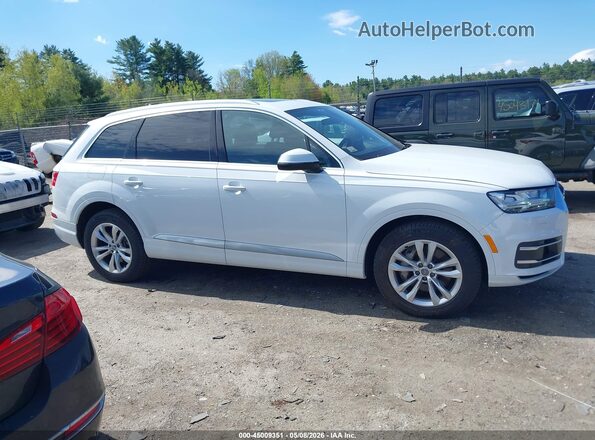 WA1LAAF79JD028436 2018 AUDI Q7 Белый Вид задней части салона