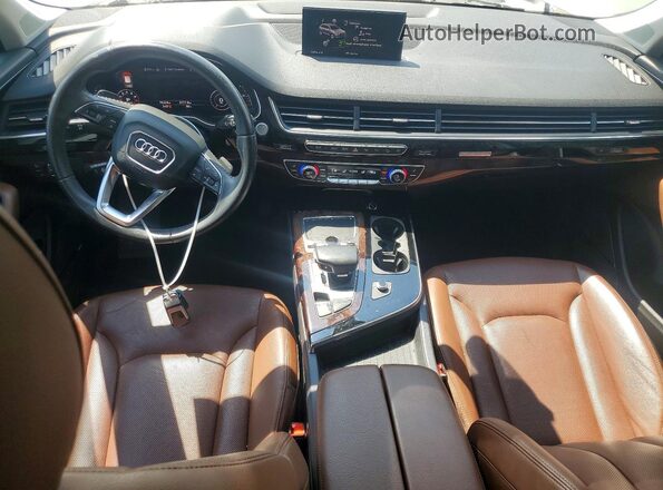 WA1LAAF79KD001447 2019 AUDI Q7 White Dashboard view