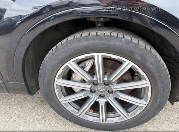 WA1LAAF7XKD008942 2019 AUDI Q7 Черный Вид сзади