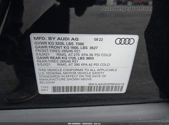 WA1LAAGE0PB004219 2023 AUDI E-TRON Black Vista del compartimento del motor