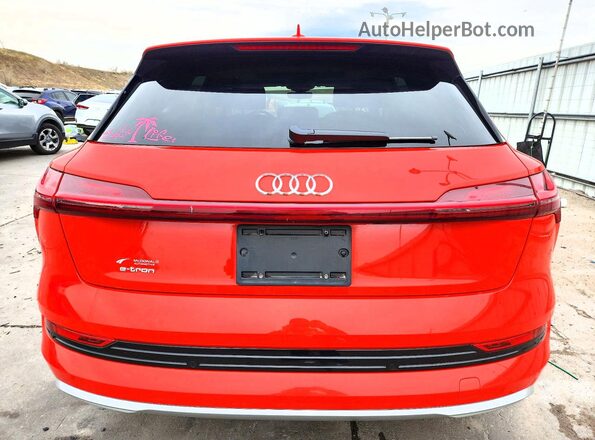 WA1LAAGEXKB014491 2019 AUDI E-TRON Orange Vista trasera