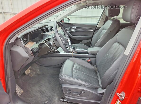 WA1LAAGEXKB014491 2019 AUDI E-TRON Orange Vista interior delantera