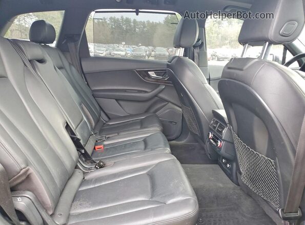 WA1LABF71JD007988 2018 AUDI Q7 Gray უკანა სალონის ხედი