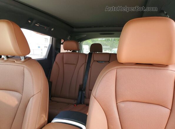 WA1LCBF78SD021852 2025 AUDI Q7 Black Rear seats view
