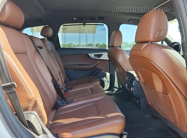 WA1LHAF73KD026937 2019 AUDI Q7 Белый Вид задней части салона