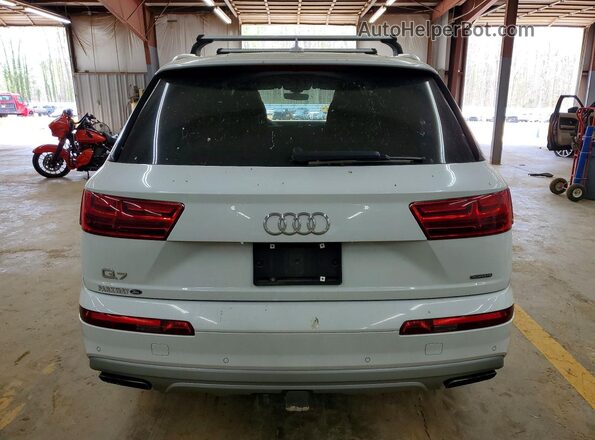 WA1LHAF74JD022457 2018 AUDI Q7 White Vista trasera