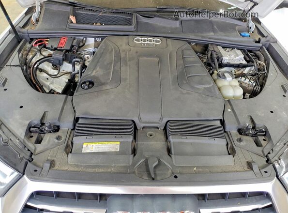 WA1LHAF74JD022457 2018 AUDI Q7 White Vista del compartimento del motor