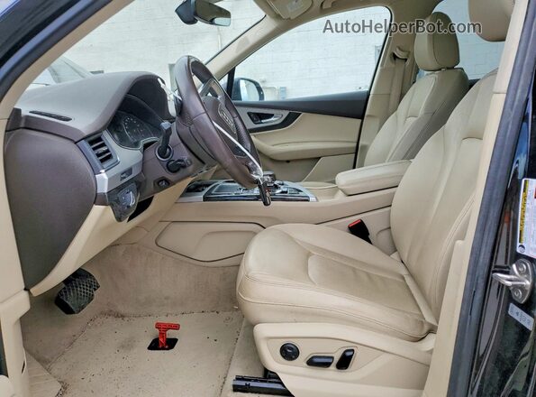 WA1LHAF75JD047075 2018 AUDI Q7 Black Widok wnętrza z przodu
